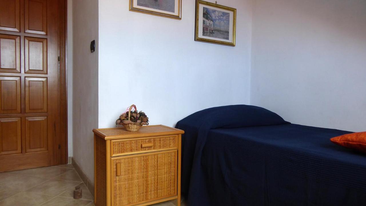 Appartamento Panoramico Santa Domenica سانتا دومينيكا المظهر الخارجي الصورة